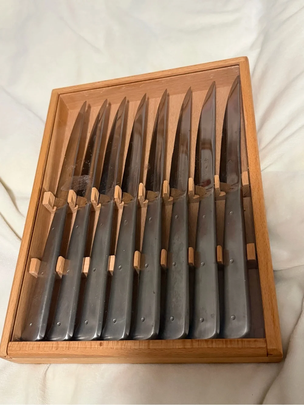 Henckels Stainless Steel Silver Steak Knife Set - 8-Piece NIB